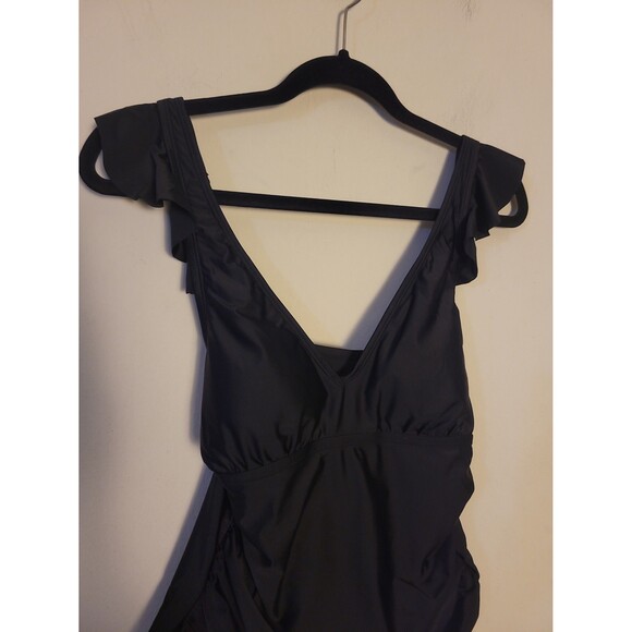 New Ellen Tracy Black Tankini  swimsuit Bathing Suit Sz 8 - Picture 2 of 9